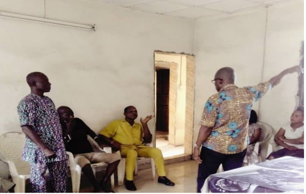 Representative of NDEBUMOG Speaking to Elders & Chiefs in Emoh and Neighbouring Communities in Abua Odual LGA  in Rivers State, During Advocacy, Visit for Women Economic Inclusion through the PIA.